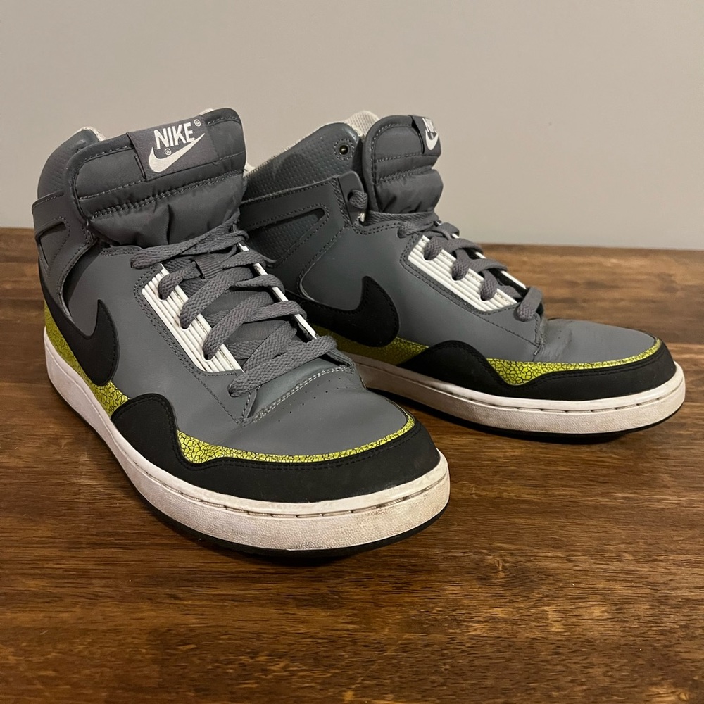 Nike High Top